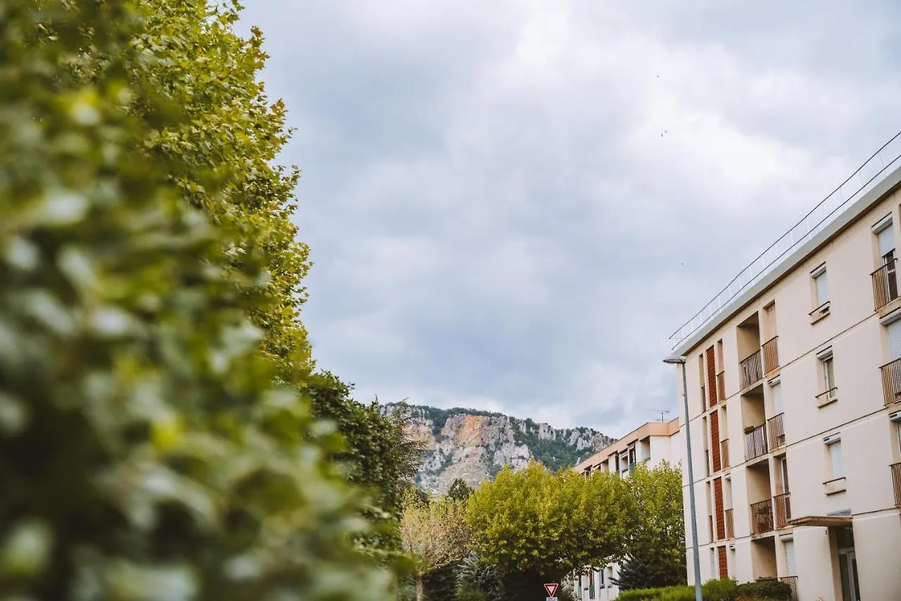Daire Gestloc Appartement Meuble T2 Guilherand Granges-Ardeche